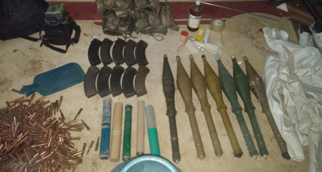 Yüksekova'da PKK'lıların binaların altına kazdıkları tünel tespit edildi