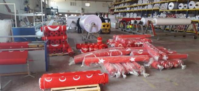 CHP'ye 2 milyonluk bayrak şoku