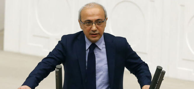 Lütfi Elvan'dan 3,3 milyon gence müjde