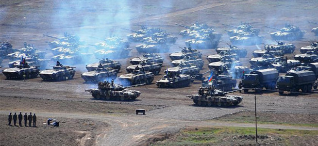 Azerbaycan, Ermeni komuta karargahını imha etti