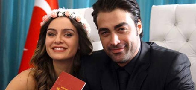 Birce Akalay ile Sarp Levendoğlu boşanıyor mu?