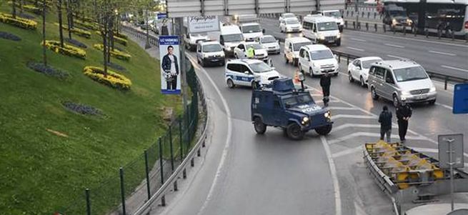 İstanbul'da şüpheli paket alarmı