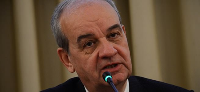 Başbuğ: Toplum hükümetin arkasında olmalı