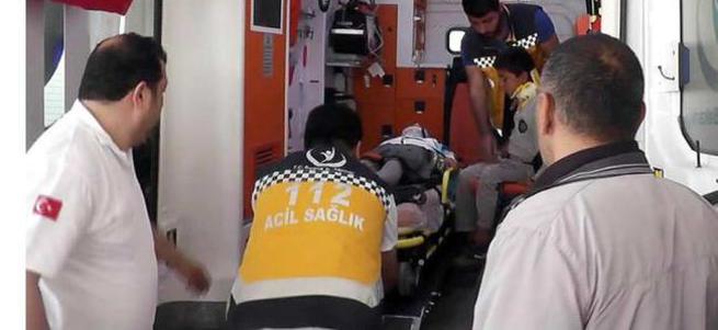 Öğrenci servisi takla attı: 18 yaralı