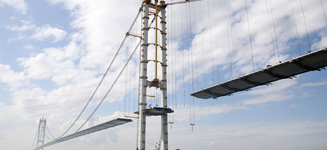 Körfez Geçiş Köprüsü'nde iki yakanın birleşmesine 340 metre kaldı