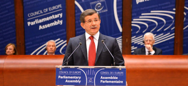 Davutoğlu'ndan Avrupa Konseyi'nde HDP'li Kürkçü'ye tokat gibi yanıt