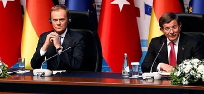Tusk: Kimse Türkiye'ye ders vermesin