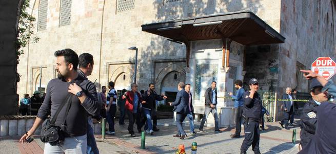 İşte canlı bombanın yeni görüntüleri! Saldırıdan saatler önce...