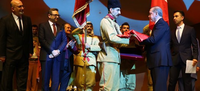 Kut'ül Amare sancağı Cumhurbaşkanı Erdoğan'a verildi