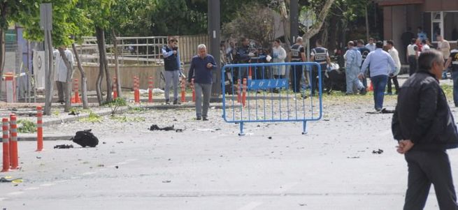 Gaziantep Emniyet Müdürlüğü'ne DAEŞ saldırdı