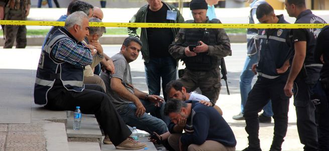 Gaziantep'te polisler ağladı!