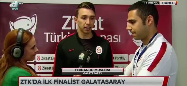 Muslera'dan ayrılık sinyali
