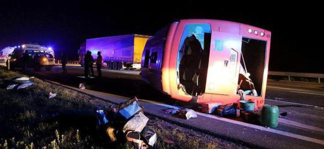 Bolu'da trafik kazası: 22 yaralı