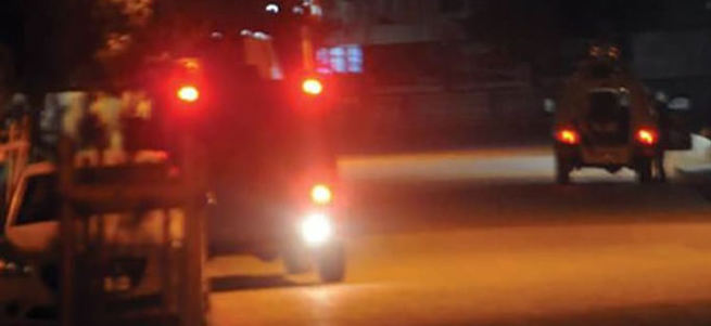 Van'da zırhlı polis aracına roketatarlı saldırı!