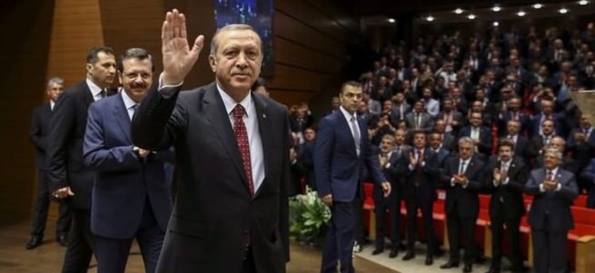 Erdoğan'dan işadamlarına yeşil pasaport müjdesi
