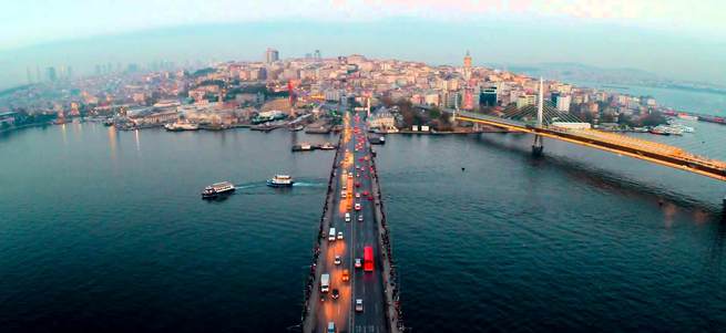 Unkapanı Köprüsü suyun altına giriyor