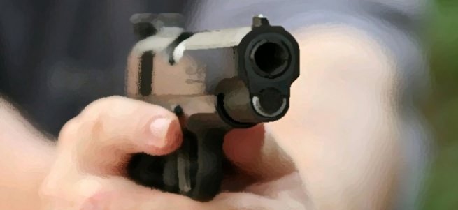 6 yaşındaki çocuğun gözleri önünde ağabeyini öldürdü!