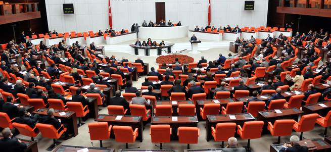 Meclis’te güven oylaması günü