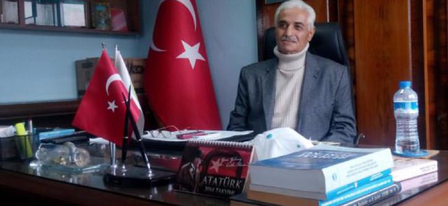 O koltuğa oturan ölüyor