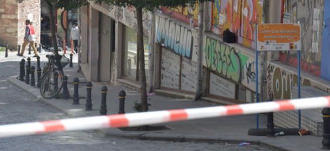 Beyoğlu'nda bomba alarmı