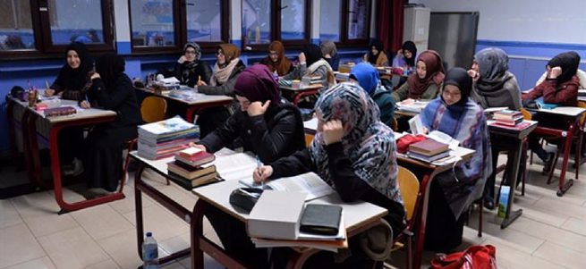 O haber sitesinden İmam Hatipler için alçak iftira