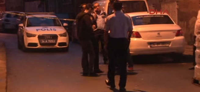 Fatih'te soyguncular polise saldırdı: 1 polis yaralı