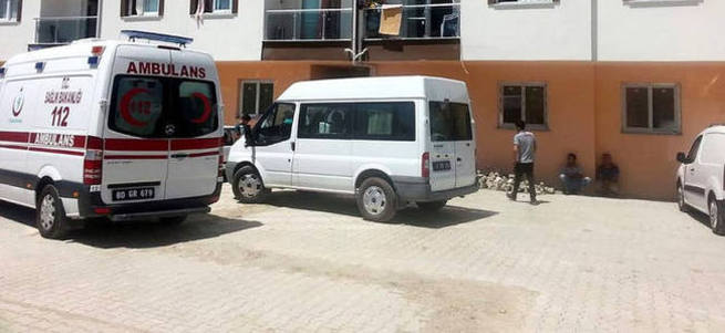 Üniversiteden mezuniyetine gitti, intihar etti