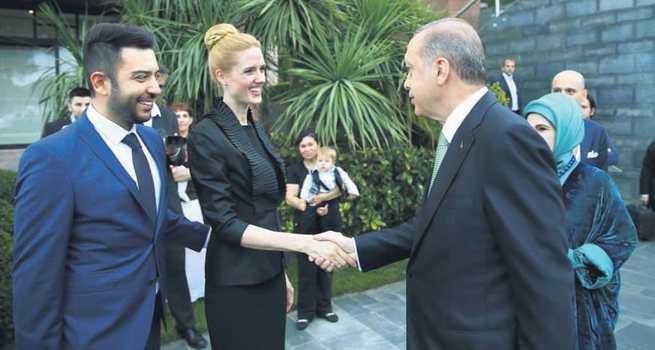 ‘Cumhurbaşkanımız ikizlerimi kendi torunları gibi sevdi’