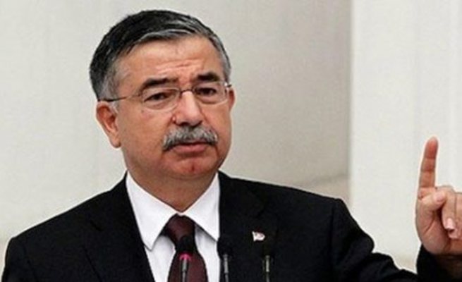 Herkesin merak ettiği soruyu bakan cevapladı