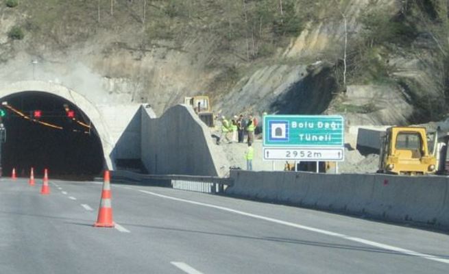 Bolu Dağı Tüneli trafiğe açıldı