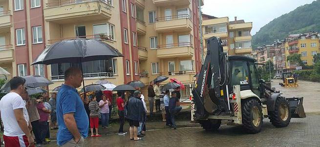 Ordu'yu sel vurdu: 2 kişi öldü, 1 kişi kayıp