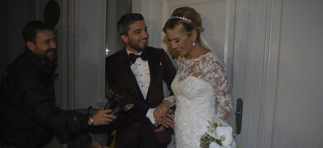 Ece Erken'den eski eşine gönderme