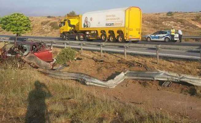 Mersin'de feci kaza: 2 ölü!