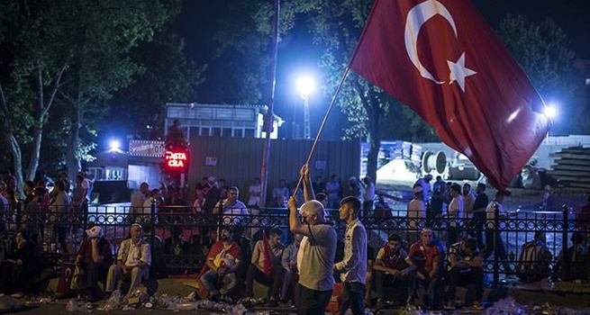 Bazı polis ya da polis kılıklı şahıslara dikkat!