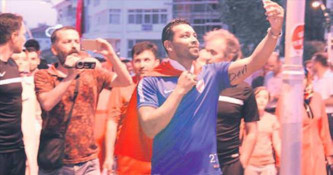 Halkın tepkisi büyüleyiciydi