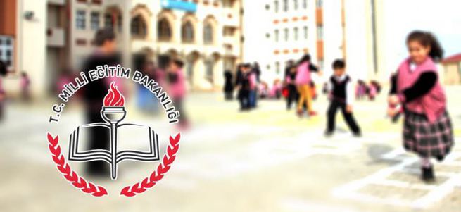 Kapatılan okullardaki öğrencilerin nakil süreci netleşti