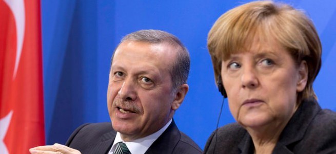Erdoğan'dan Merkel'e 4 bin 500 isimli liste