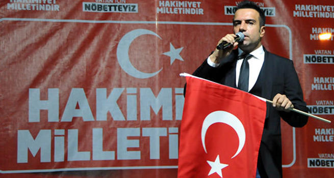 Cumhurbaşkanı için şarkı yaptı
